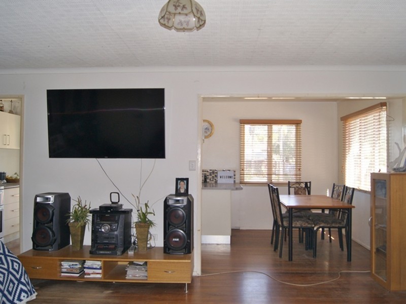 81-85 Tamborine St, Jimboomba QLD 4280