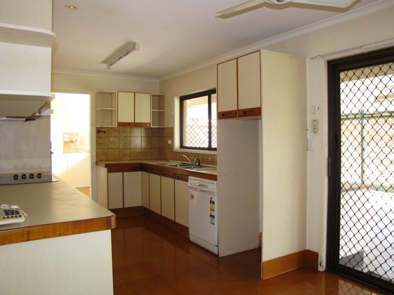 North Maclean QLD 4280