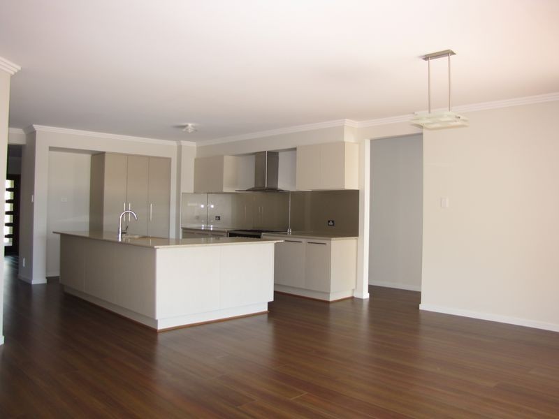 21-23 Peta Ct, Cedar Vale QLD 4285