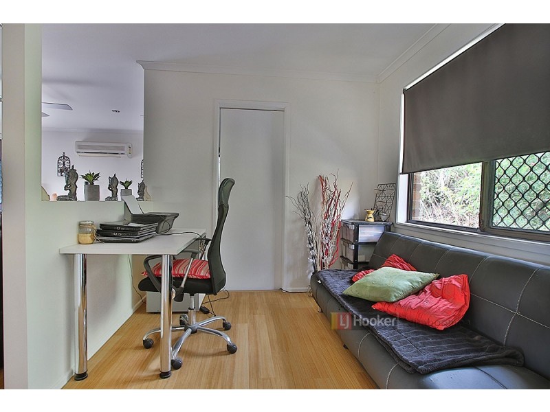 18 Lance Drive, Mount Warren Park QLD 4207
