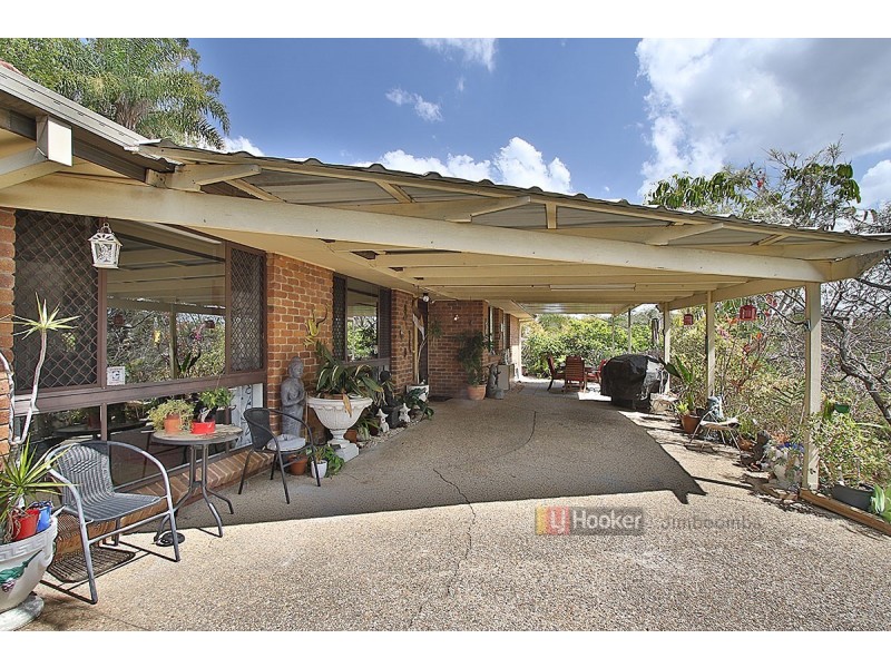 18 Lance Drive, Mount Warren Park QLD 4207