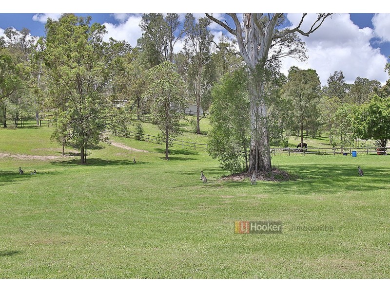 98-104 Randwick Dr, Mundoolun QLD 4285