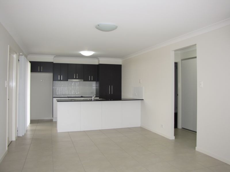 1/41 Cnr Huggins Avenue & Cherney L, Yarrabilba QLD 4207