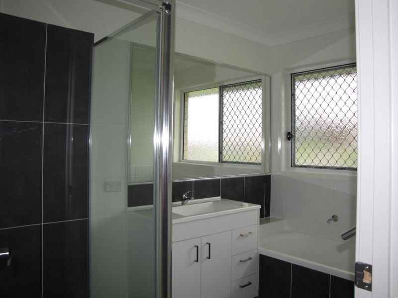 1/41 Cnr Huggins Avenue & Cherney L, Yarrabilba QLD 4207