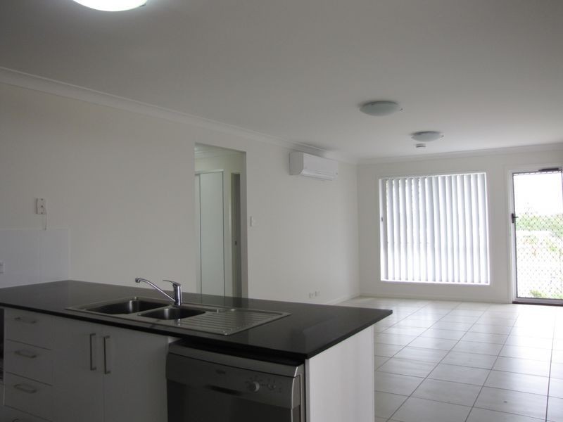 1/41 Cnr Huggins Avenue & Cherney L, Yarrabilba QLD 4207