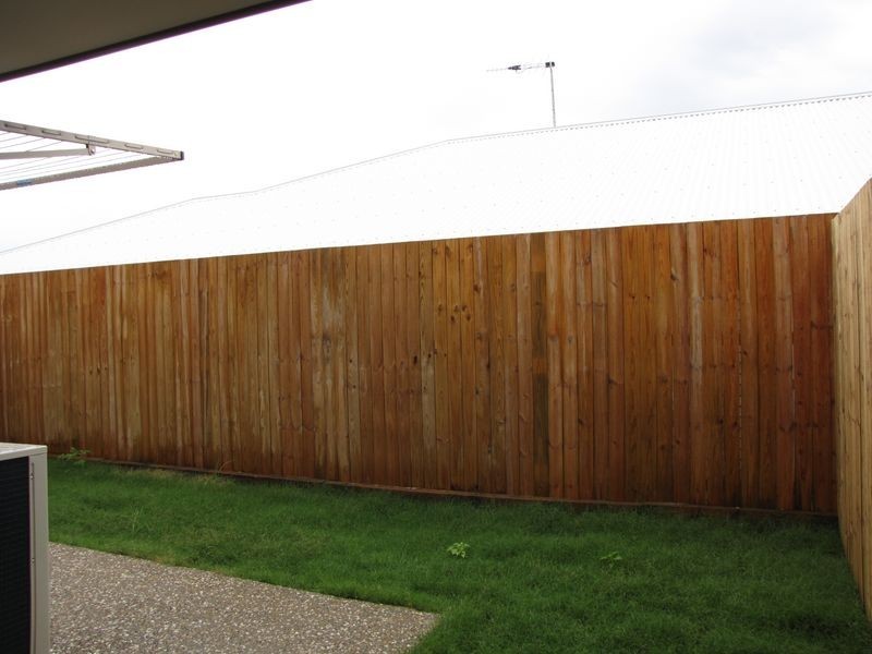 1/41 Cnr Huggins Avenue & Cherney L, Yarrabilba QLD 4207