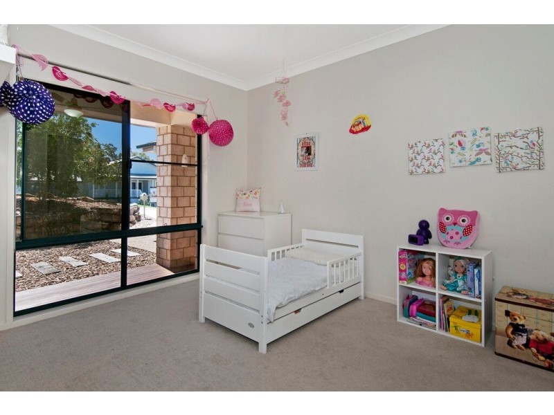 9-11 Bauer Dr, Mundoolun QLD 4285