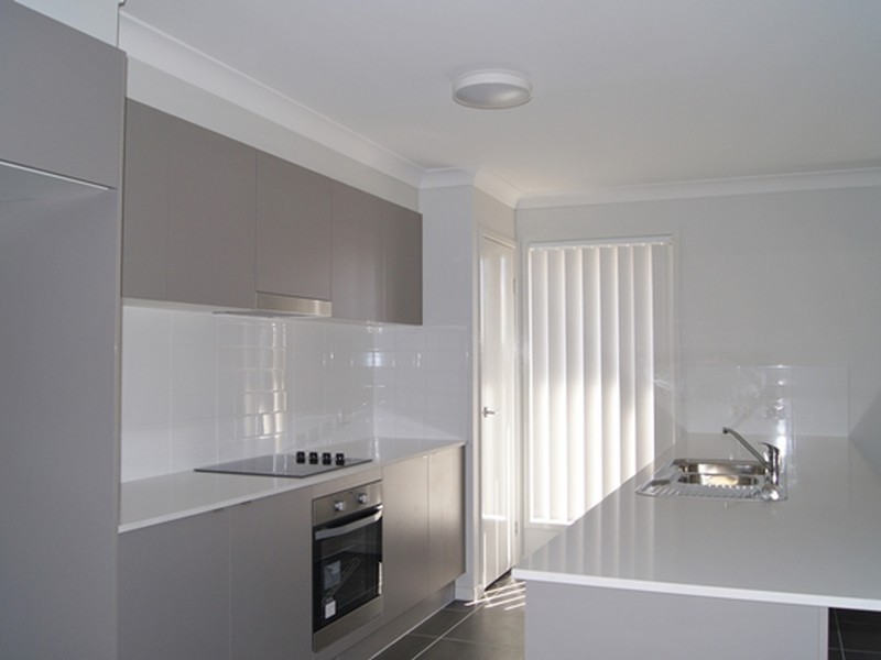 32 McGoldrick St, Jimboomba QLD 4280