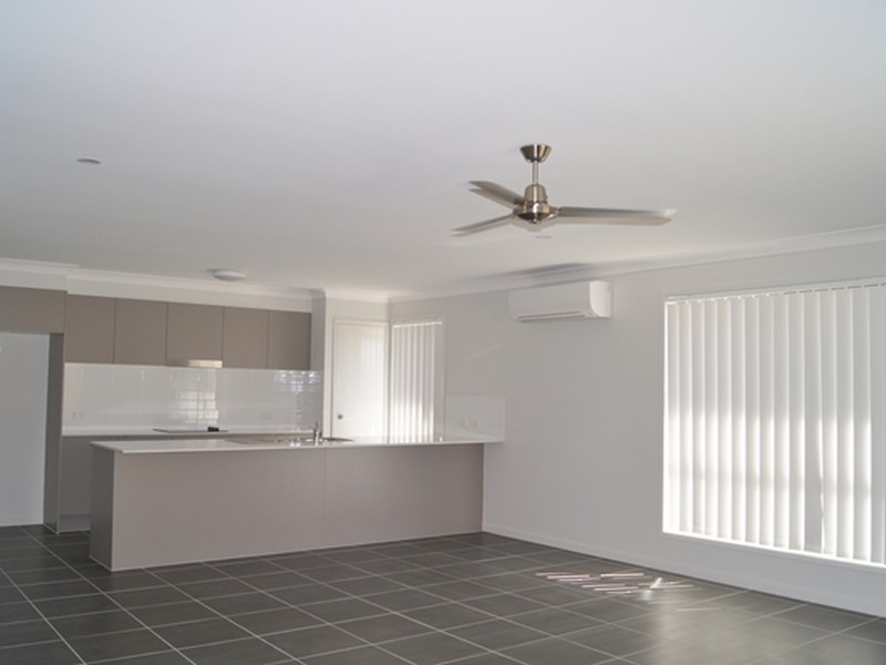 32 McGoldrick St, Jimboomba QLD 4280