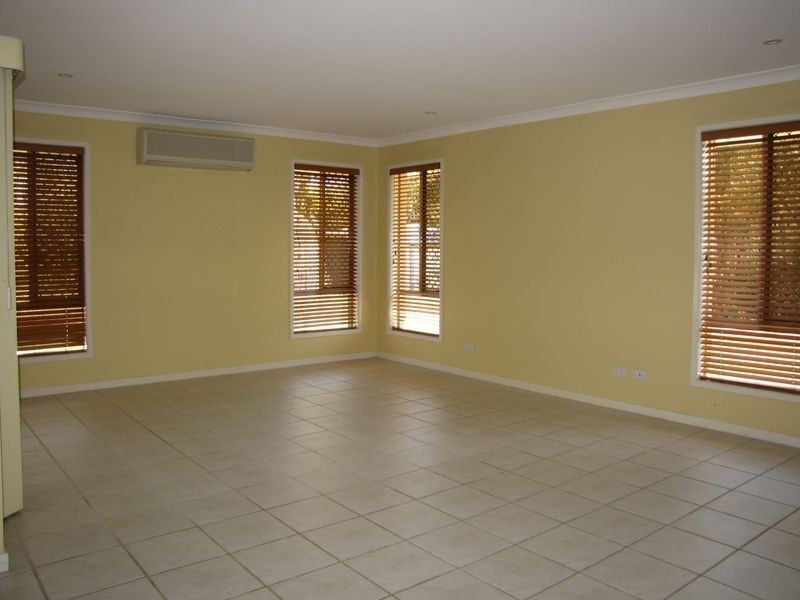 20-22 Blue Heeler Dr, New Beith QLD 4124