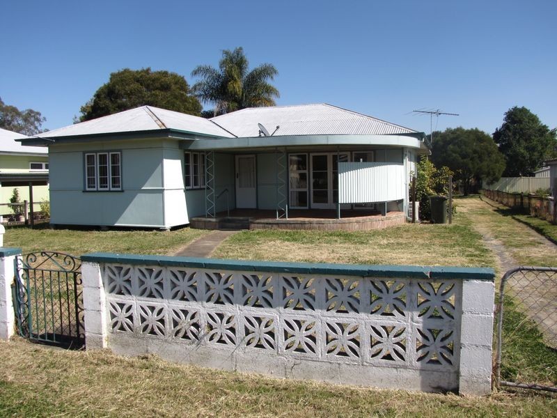 10 Markwell St, Beaudesert QLD 4285