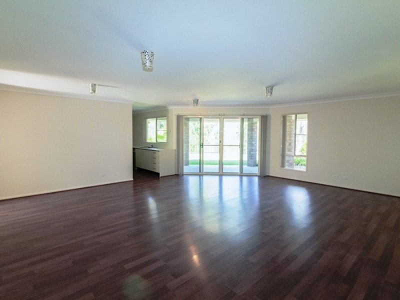 22 Brown Beech Dr, Jimboomba QLD 4280