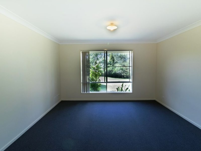 22 Brown Beech Dr, Jimboomba QLD 4280
