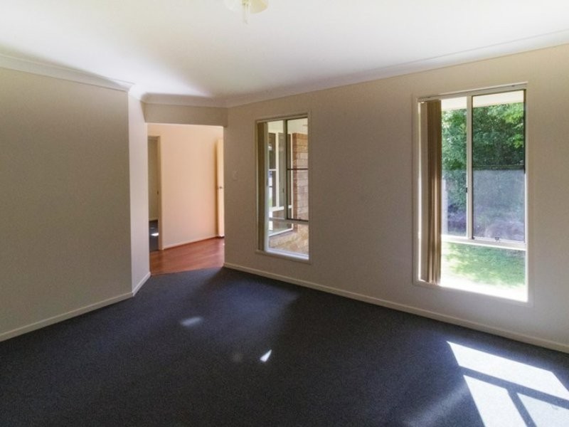 22 Brown Beech Dr, Jimboomba QLD 4280