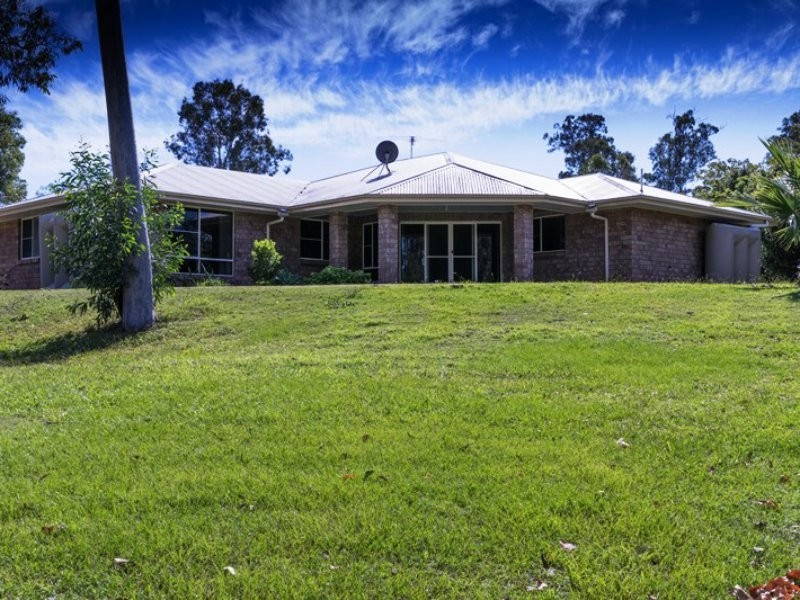 22 Brown Beech Dr, Jimboomba QLD 4280
