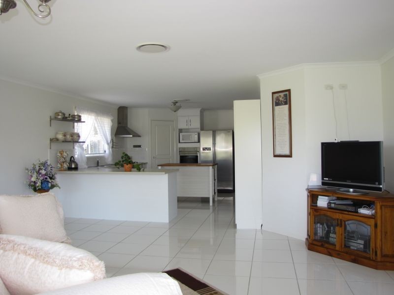 5 Red Ash ct, Jimboomba QLD 4280