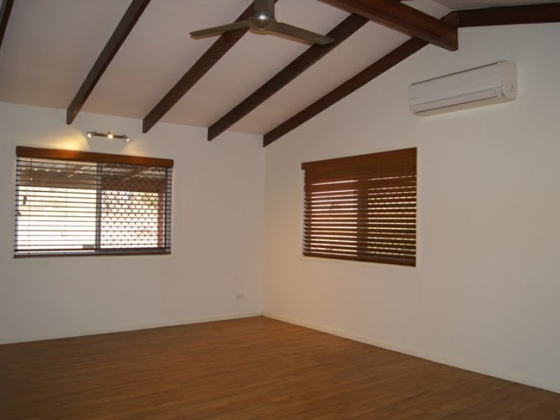 Logan Village QLD 4207