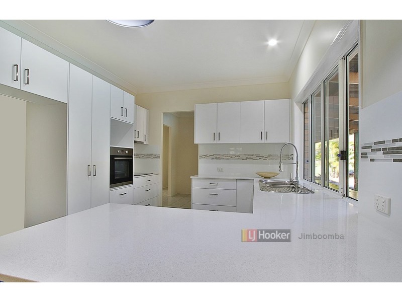 40 Arlington Court, Munruben QLD 4125