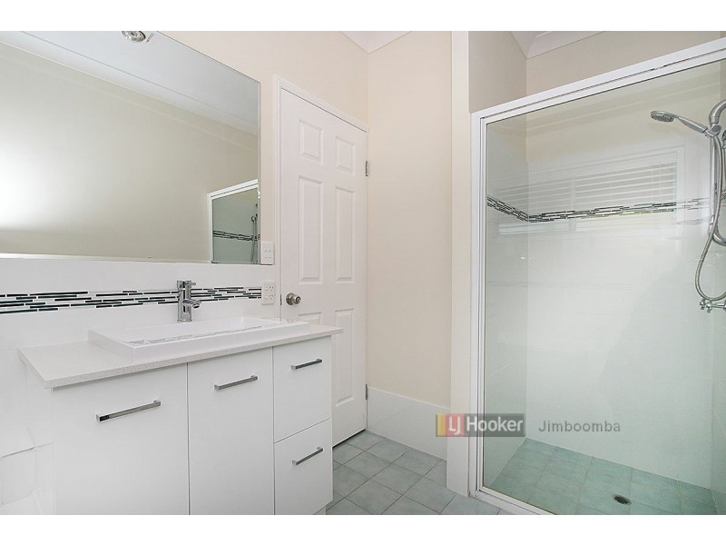 40 Arlington Court, Munruben QLD 4125