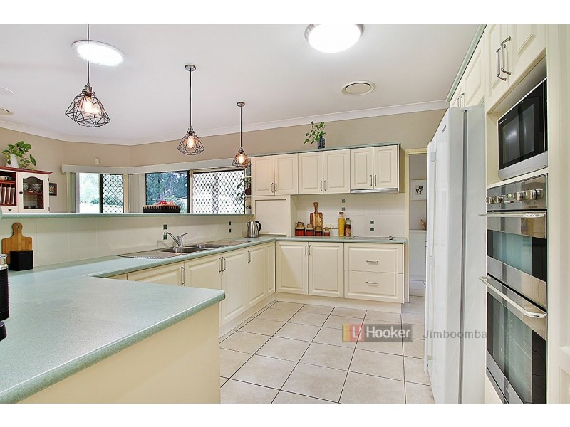 26 Waratah Place, Cedar Vale QLD 4285