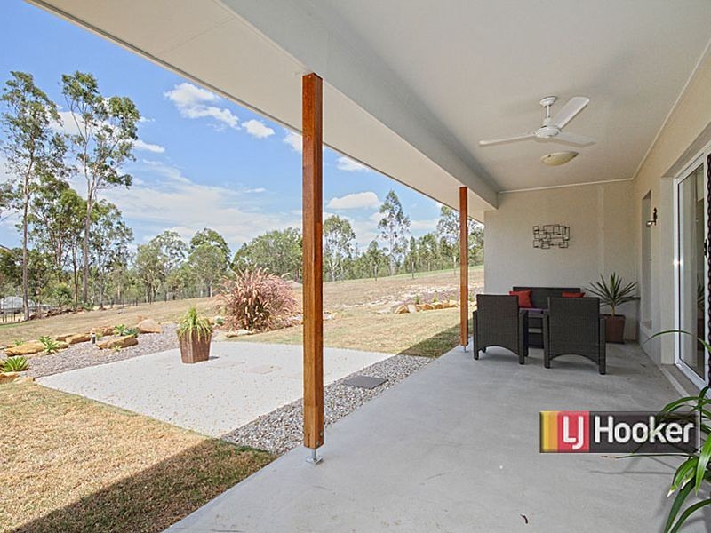 134 Anne Collins Cr, Mundoolun QLD 4285