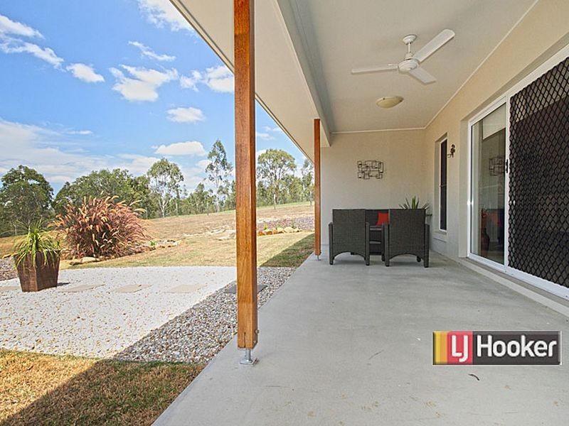 134 Anne Collins Cr, Mundoolun QLD 4285