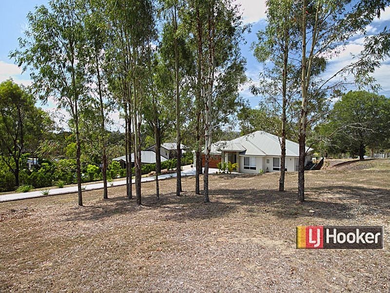 134 Anne Collins Cr, Mundoolun QLD 4285