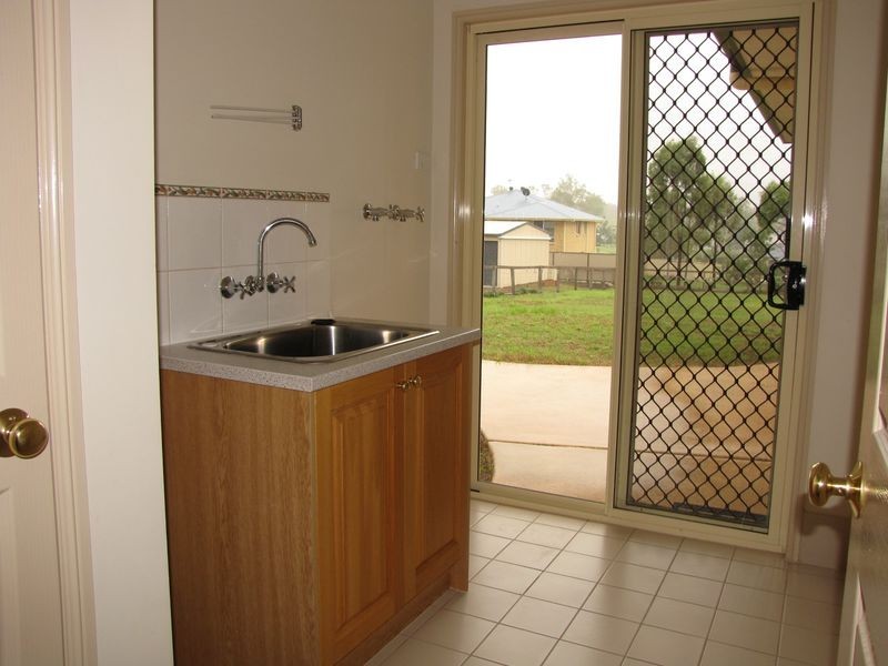 86-88 Red Cedar Cr, Jimboomba QLD 4280