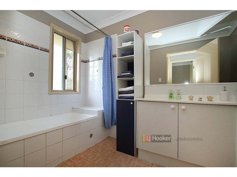 23 Sugar Gum Ct, Flagstone QLD 4280