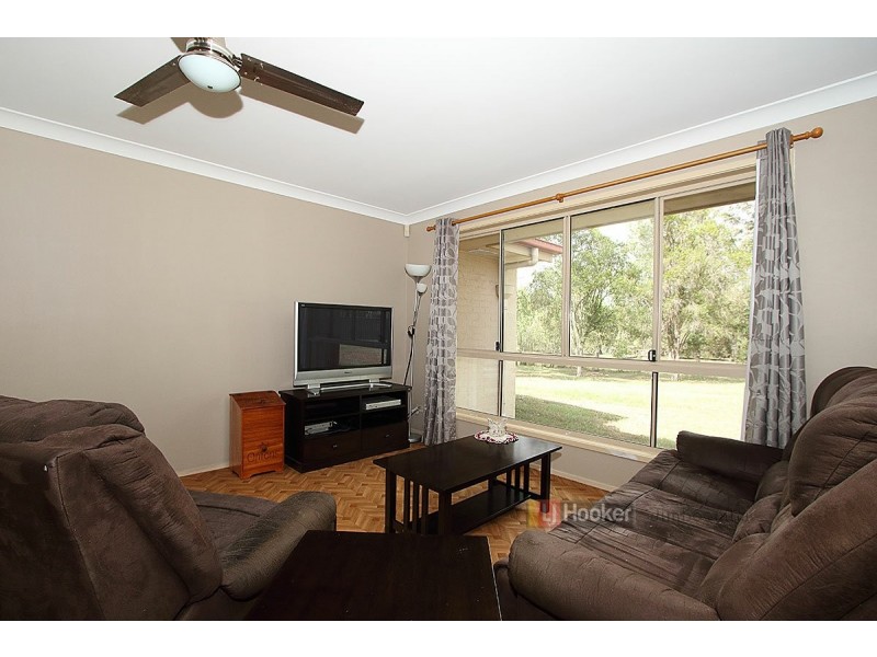 23 Sugar Gum Ct, Flagstone QLD 4280