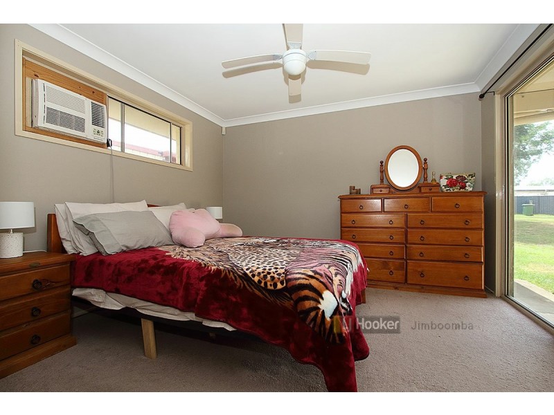 23 Sugar Gum Ct, Flagstone QLD 4280