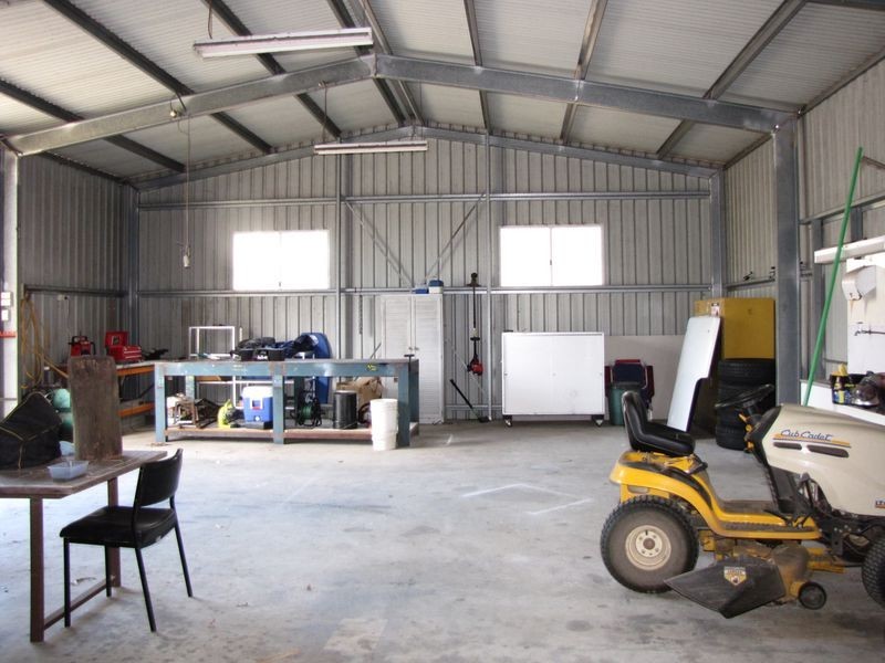 28 Strawpocket Ct, Jimboomba QLD 4280