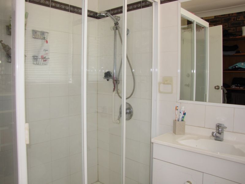 28 Strawpocket Ct, Jimboomba QLD 4280