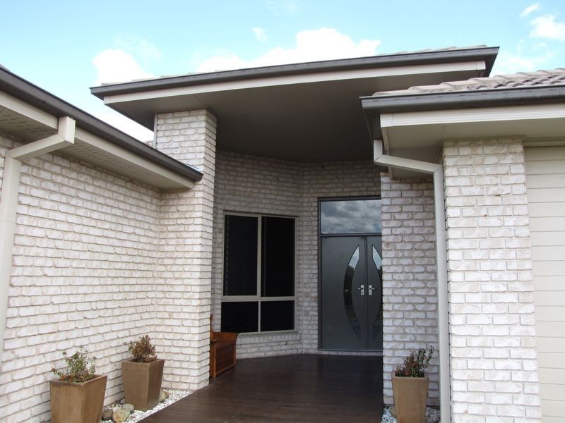 Logan Village QLD 4207