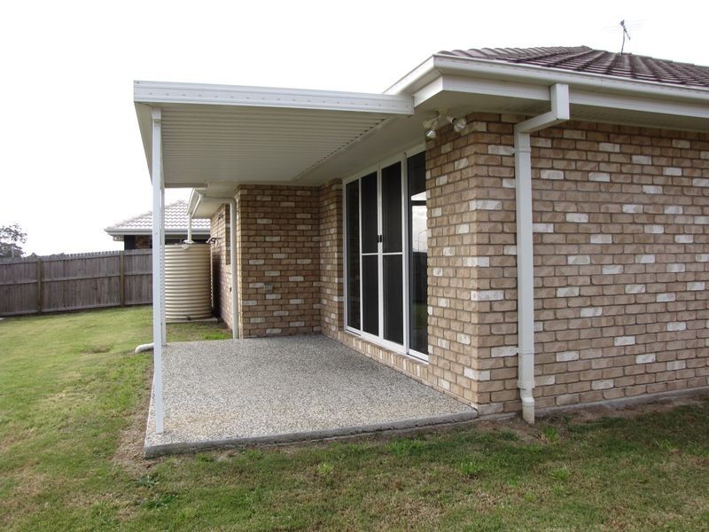 10 Phoebe Way, Gleneagle QLD 4285