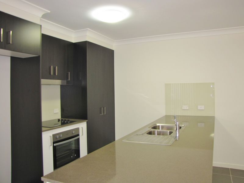 1/13 Tourmaline Rd, Logan Reserve QLD 4133