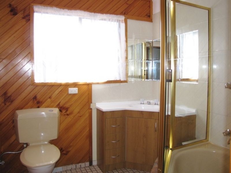 12 Short St, Jimboomba QLD 4280