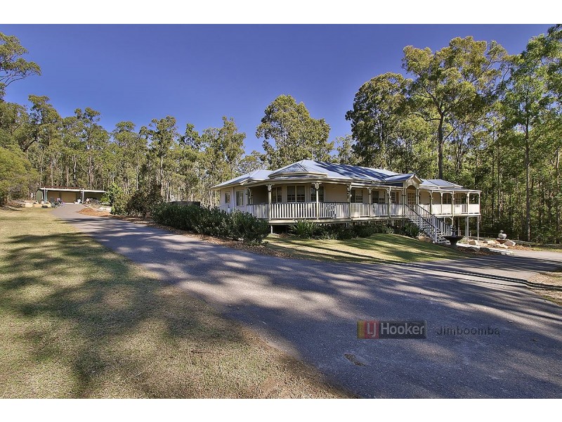 96-98 Bellbird Dr, Greenbank QLD 4124