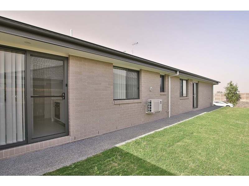 Gleneagle QLD 4285