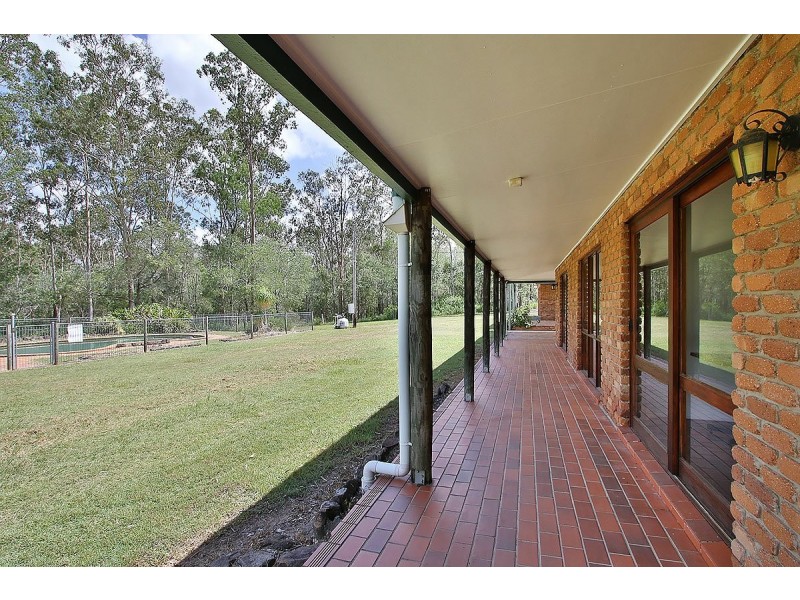 77-87 Meadow Rd, Jimboomba QLD 4280