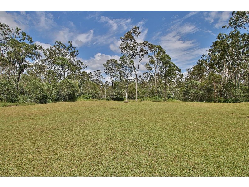 77-87 Meadow Rd, Jimboomba QLD 4280