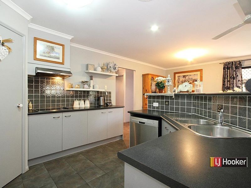 68 Elderberry Dr, Jimboomba QLD 4280