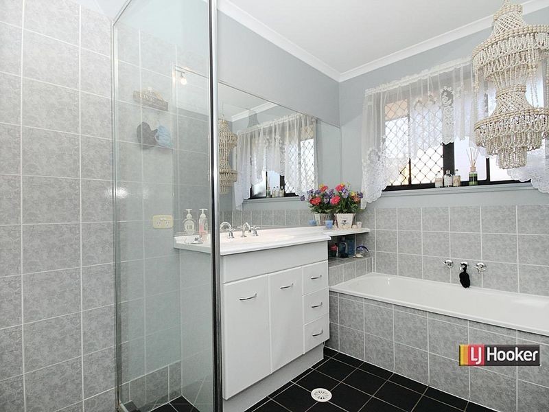 68 Elderberry Dr, Jimboomba QLD 4280