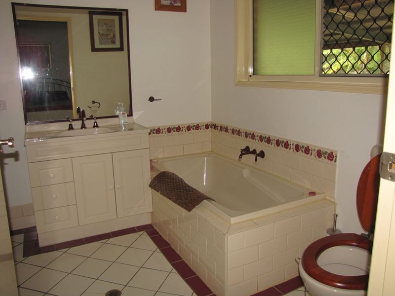 Cedar Vale QLD 4285