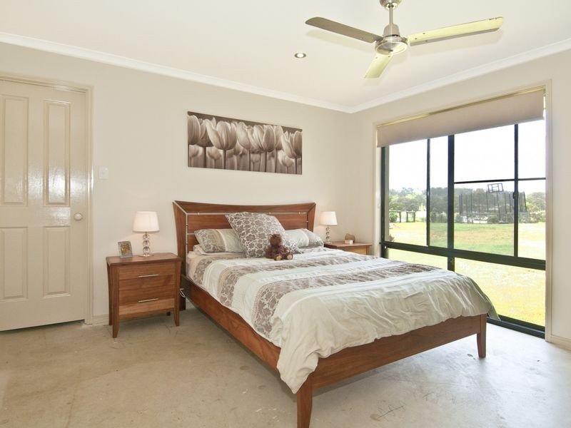 68 Lady Penrhyn Ct, Mundoolun QLD 4285