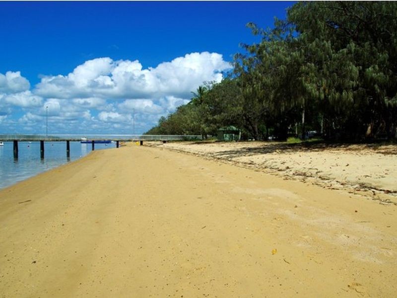 Coochiemudlo Island QLD 4184