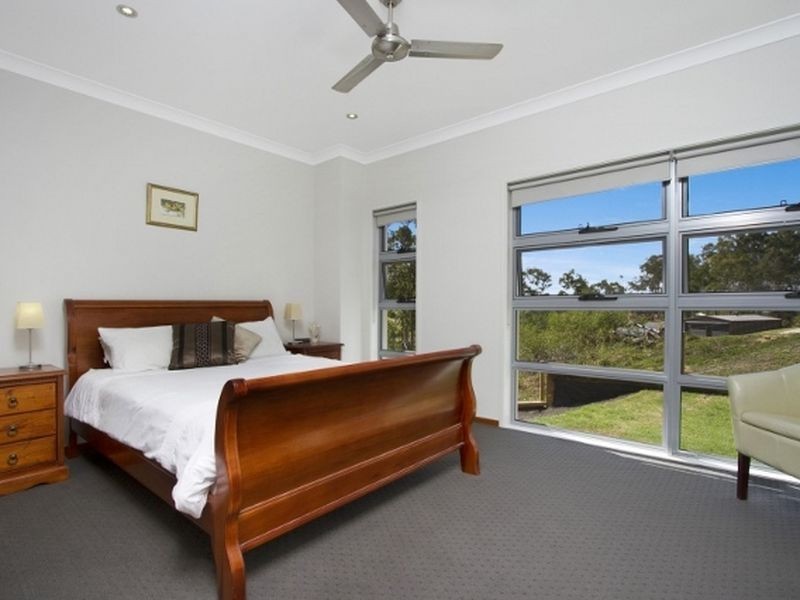 Woodhill QLD 4285
