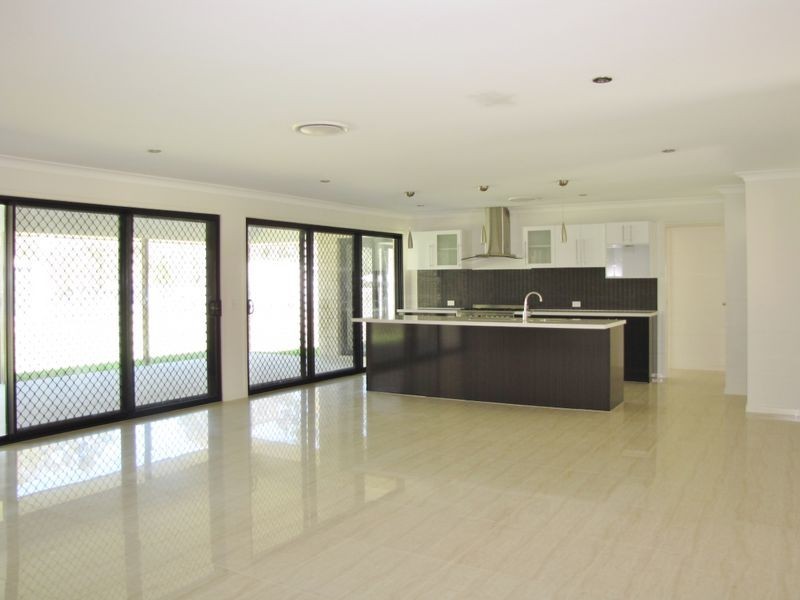 22 Blacksmith Court, Jimboomba QLD 4280