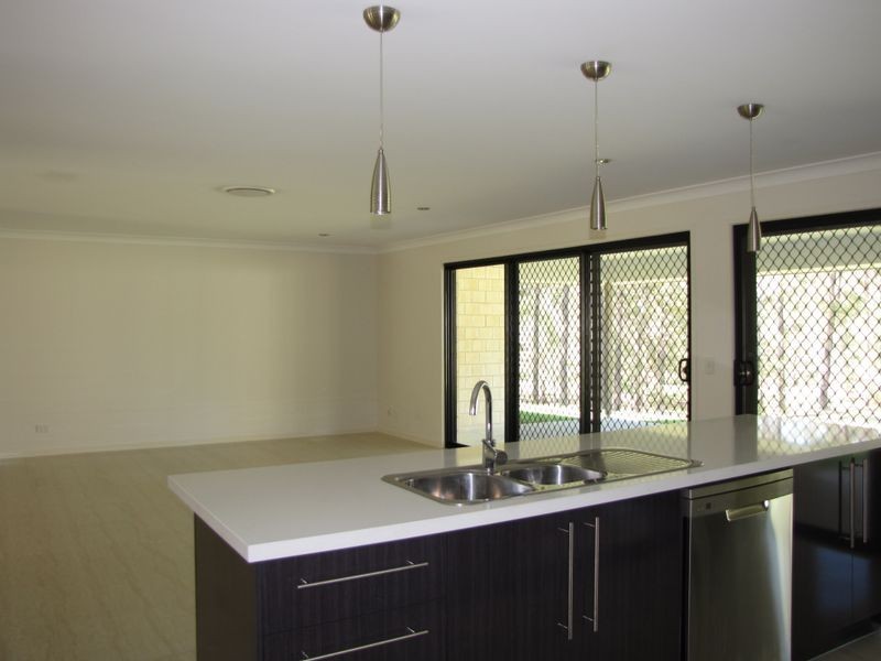 22 Blacksmith Court, Jimboomba QLD 4280