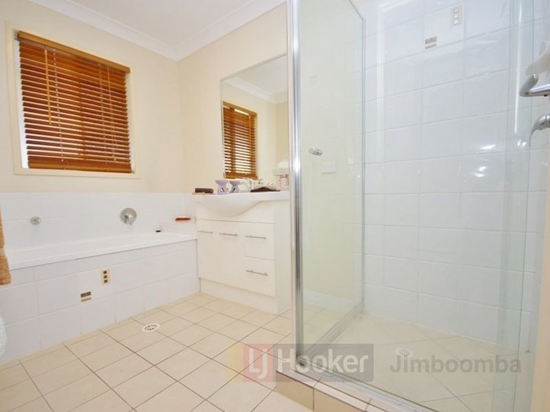 43-45 Borrowdale Court, Mundoolun QLD 4285